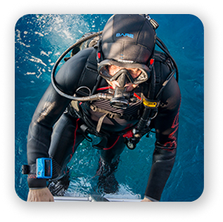 Wetsuits / Drysuits